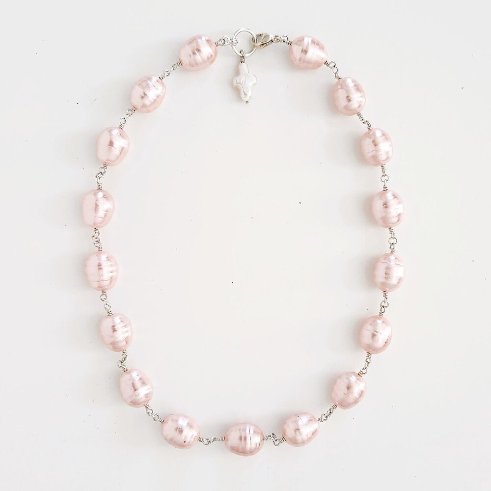 BAROQUE ROSE PEARL NECKLACE - Picture 4 of 4